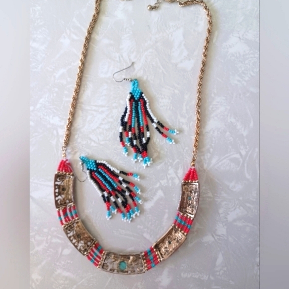 Beaded Necklace and Earrings Red & Turquoise - Picture 4 of 7